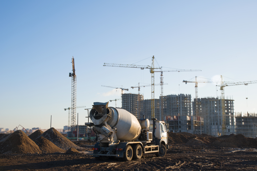 concrete-mixers-on-site concrete-mixers-on-site